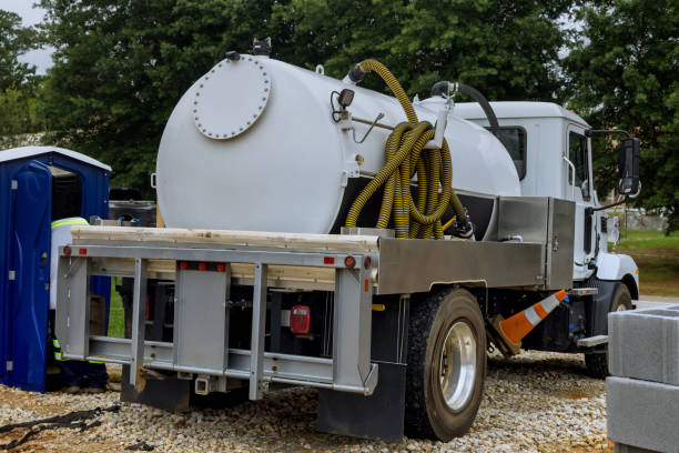 Portable Toilet Options We Offer in Oak Hills, OR